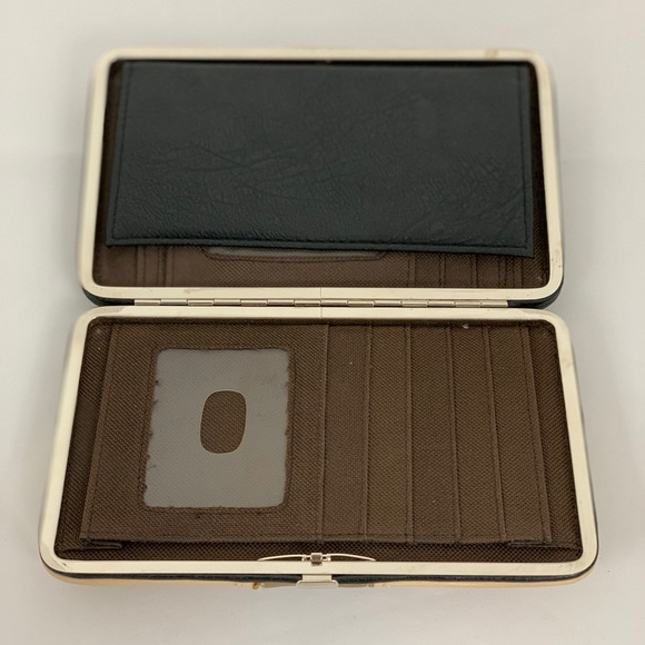 Wallet - Picture 2 of 2